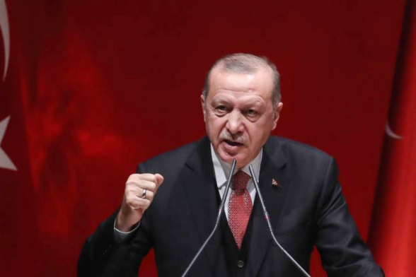 Эрдоган почувствовал себя плохо в прямом эфире (видео)